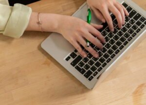 Screenshot 2025 11 23 195052 min1